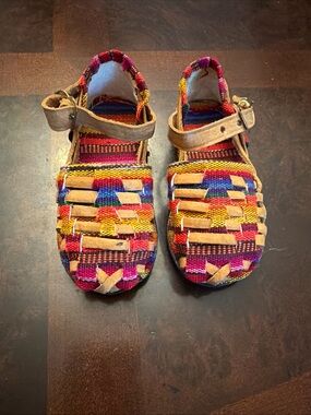 Kids Multicolor Woven Leather-Trim Sandals - Vibrant Stripes